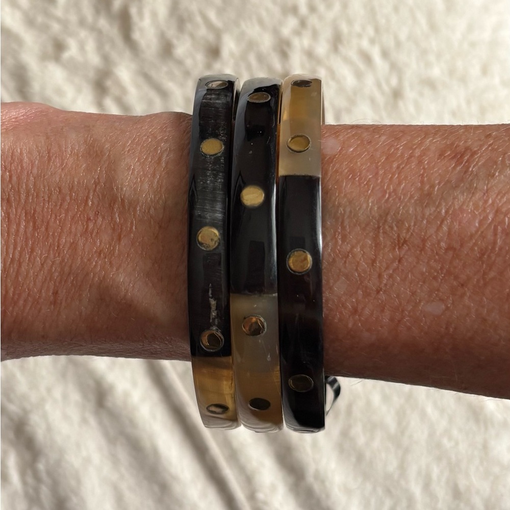 Bracelets (set of 3). Natural hornnever worn